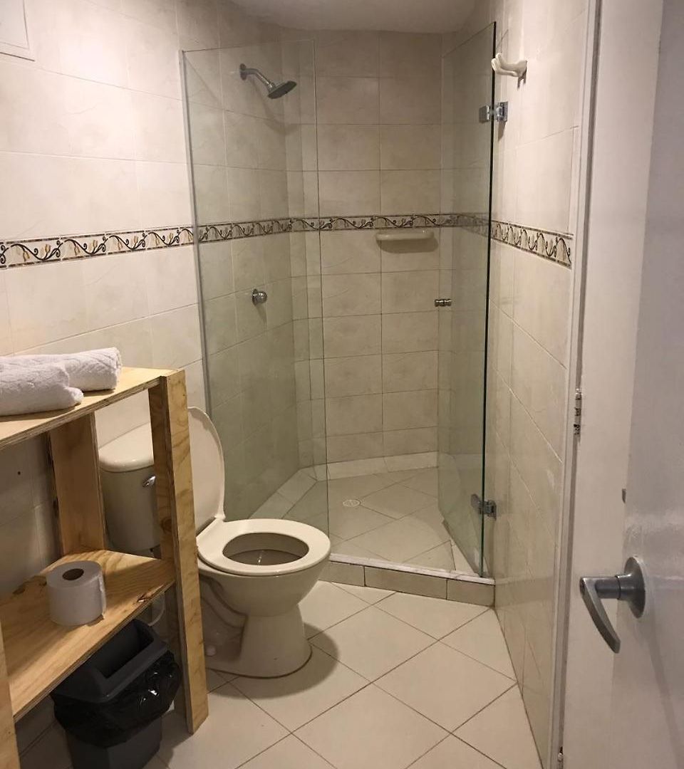 En El Laguito, Apartamento