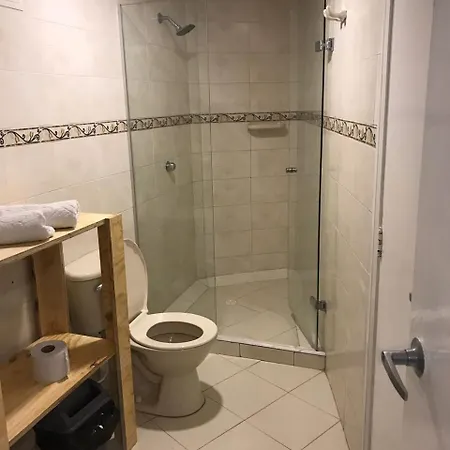 En El Laguito, Apartamento